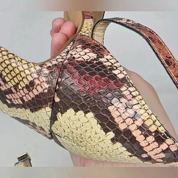 Vince Camuto Women's Madilin Platform Snake Print Leather Sandal Size 9 - Picture 6 of 15